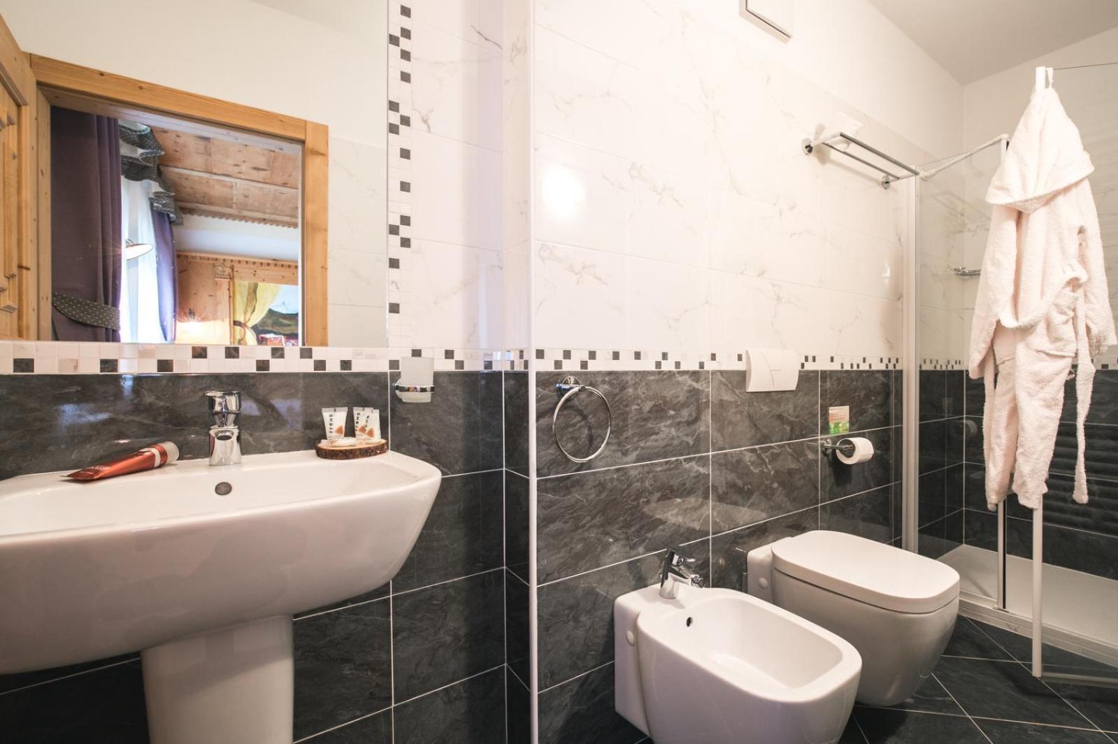 Chalet Alpenrose Bio Wellness Naturhotel 科戈洛 外观 照片